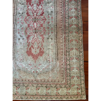 Margot 4.5’ x 6 - Medium Area Rug